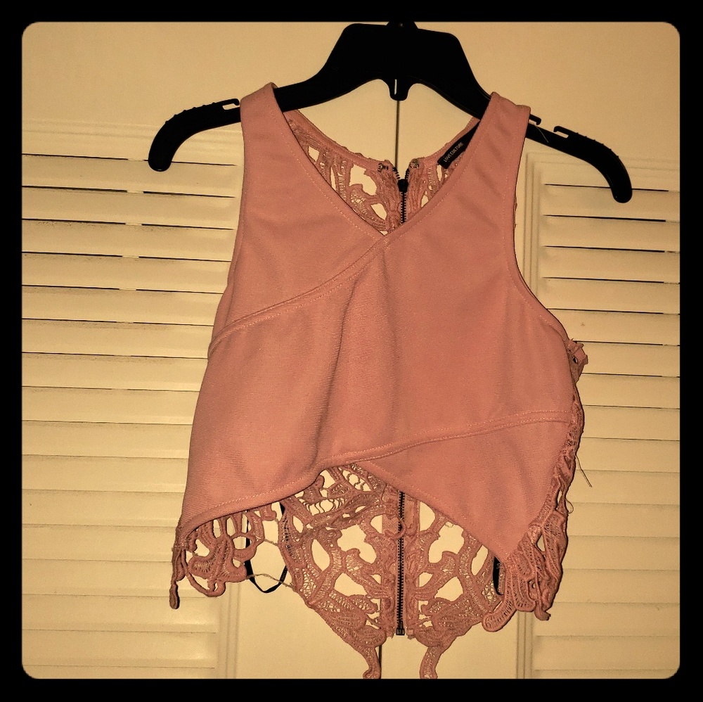 Crop top